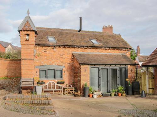 Hanwood Casa | Bank House Barn