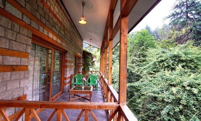Old Manali Hotel | Banon Resorts