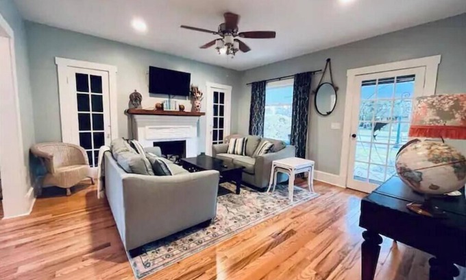 Fort Myers Casa | Banyan Bungalow