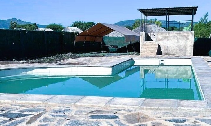 Isiolo Cama Y Desayuno | Baraka Camp
