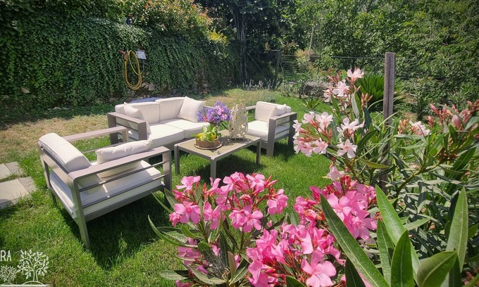 Diano Castello Apartamento | BARBARA ENTRE LOS OLIVOS - Un oasis de paz para vacaciones e buen vivir