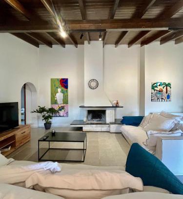Giannades Casa | Barbarella Cottage