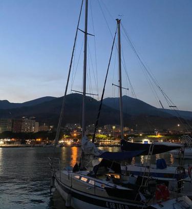 Formia Alquiler De Eote | Barca a vela 12 metri Boat & Breakfast