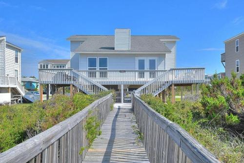 Yaupon Beach Casa | Barefoot Bungalow