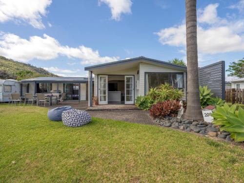 Matarangi Casa | Barefoot Daze - Matarangi Holiday Home