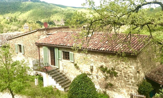 Bivio Lugnano Casa | El antiguo Bargello entre Umbria y Toscana