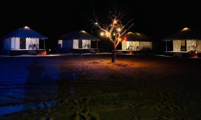 Khuri Hotel | Barna Desert Camp