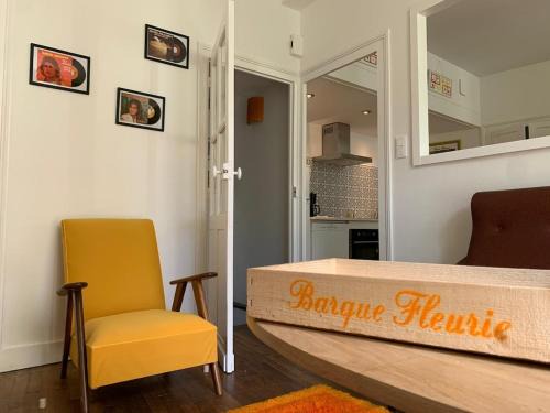 Aubeterre-sur-Dronne Apartamento | Barque Fleurie avec jardin