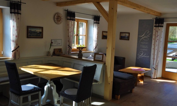 Anger Apartamento | Barrier-free vacation apartment 94 sqm, 3 separate bedrooms, terrace