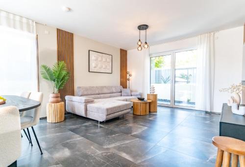 Hachenburg Apartamento | Barrierefreie Luxusoase I SnapLiving Apartments