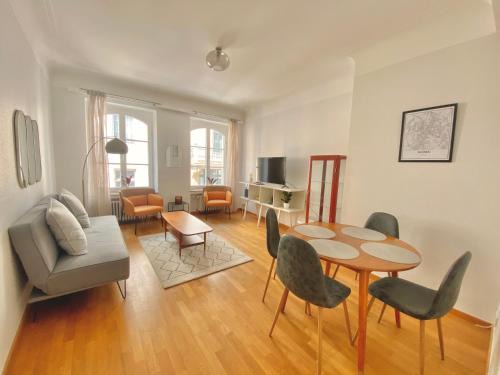 Ville Haute Apartamento | Bars & Culture At Your Doorsteps