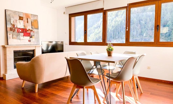 Arinsal Apartamento | Barthe Holidays I Apartamento Moderno en Arinsal 5PAX I Ideal grupo o familia, Parking, Pet friendly I Perafita