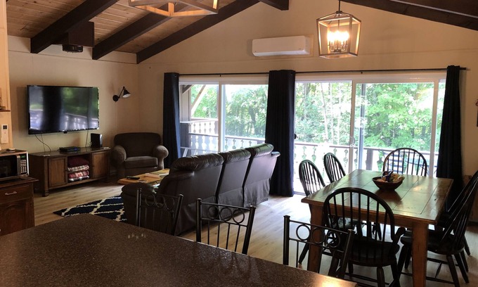 Jackson Condominio | Bartlett Condo close to Storyland and Jackson