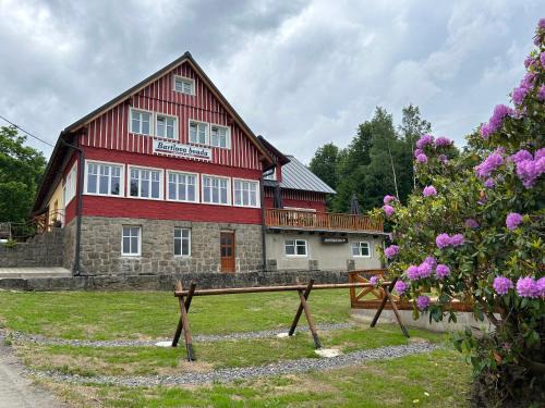 Bily Potok Casa | Bartlova bouda