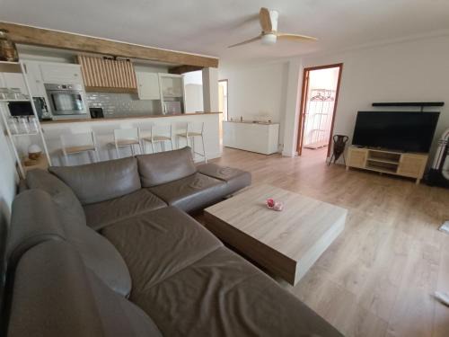 Le Bar-sur-Loup Apartamento | Bas de Villa avec entrée indépendante en pleine nature