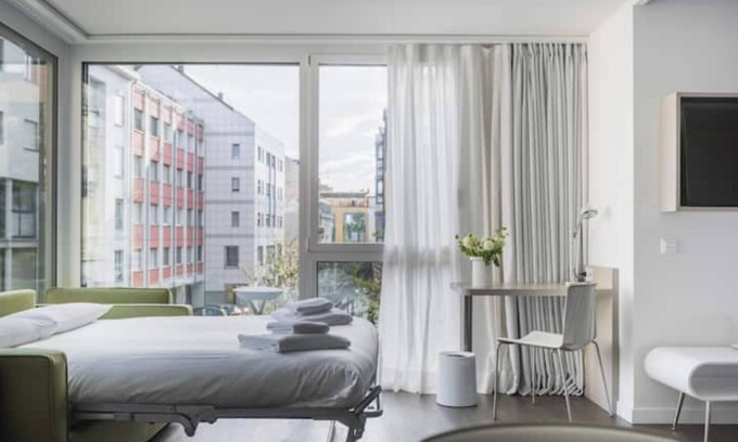 Nyon Apartamento | Base XL Rental
