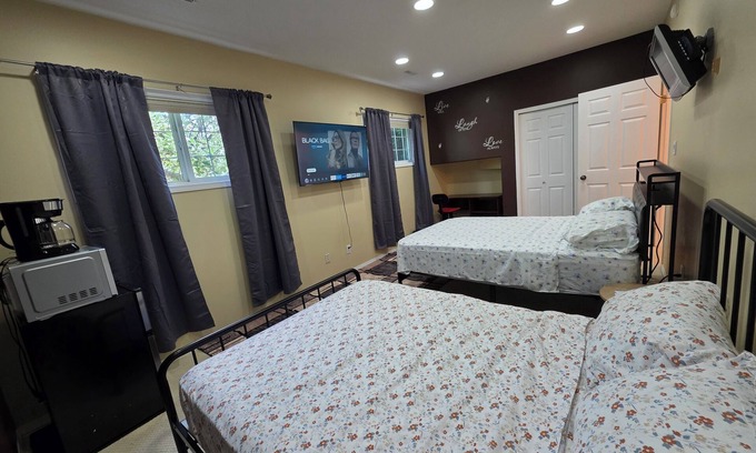 La Ronge Casa | Basement Bliss Suite (La Ronge)