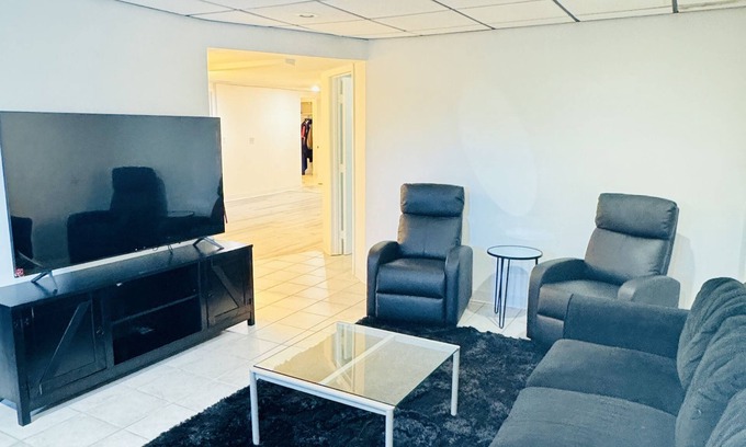 Forestview Casa | Basement Suite, Separate-entrance in Prime Location
