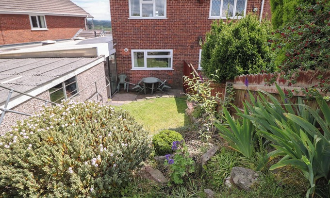 Leek Cabaña | Vista de Basford, CHEDDLETON