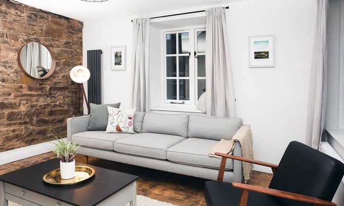High Peak Cabaña | Basin House - UK45208