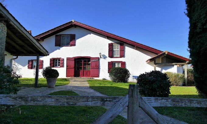 Louhossoa Apartamento | BaskoParadis I Eco Apt I Caserío Vasco I Cama180 I Terraza I Vista I Jardín