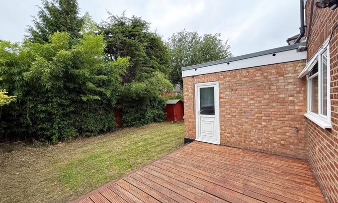 Farnborough and Crofton Apartamento | Bassetts House - Mins to Central London