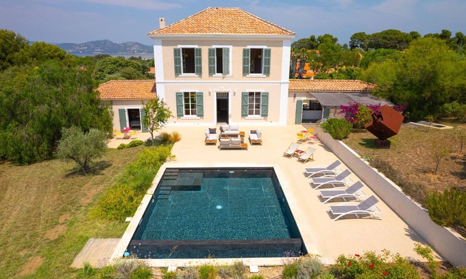 Giens Villa | BASTIDE GIENS PROCHE PLAGE