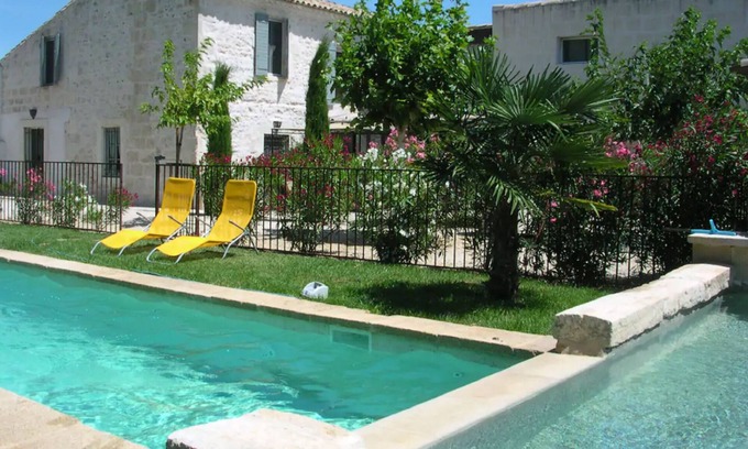 Bellegarde Otro | Bastide XIX en Bellegarde (Gard)