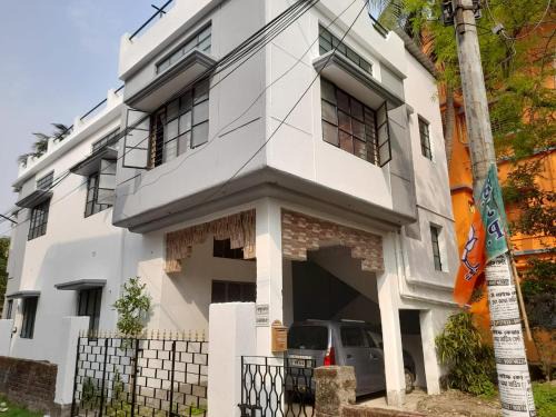 Kolkata Casa | Basudebaloy