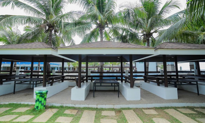 Morong Hotel | Bataan White Corals Beach Resort