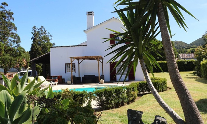Senhora dos Aflitos Casa | Batalha House by Green Vacations