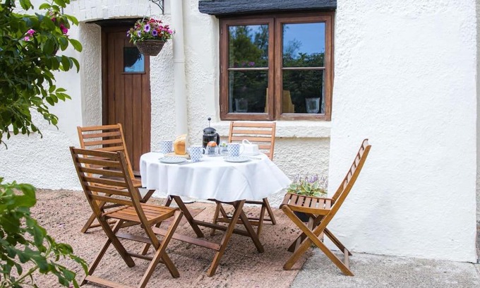 Worlington Casa | Batney Farm Cottage, Meshaw, South Molton