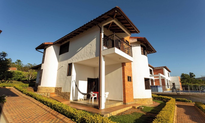 Barichara Casa | Casa Baviera Premium – Espacio, comodidad y naturaleza para grandes momentos