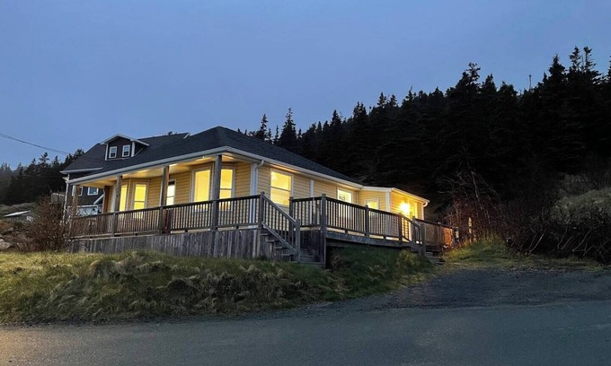 Bay Bulls Casa | Bay Bulls Waterfront: Steps ToTrail & Boat Tours!