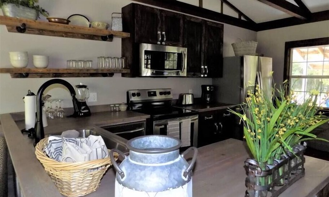 Florida Panhandle Casa | Bay Cottage Retreat on the Canal