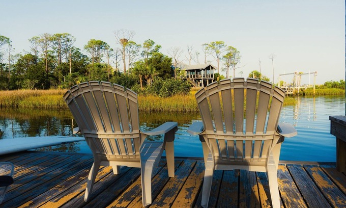 Plantation Casa | Bay Front!!! Tropical Hidden Oasis!privacy with DOCK MultipleDecks!Great sunsets