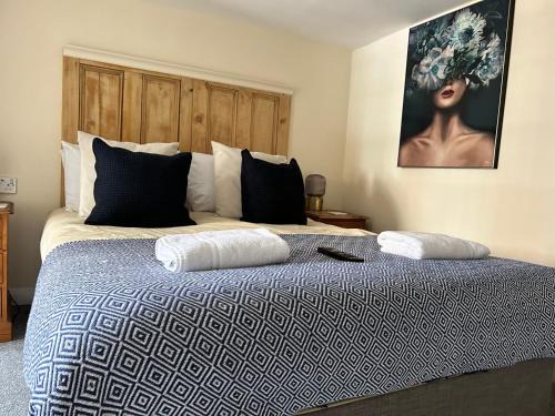 York Hotel | Bay Horse