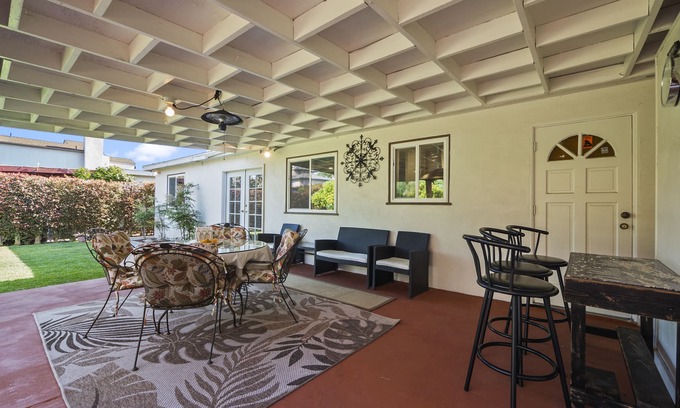 Bay Park Casa | Bay Park Garden Dream - Central Location, AC, Washer/Dryer & Private Yard!