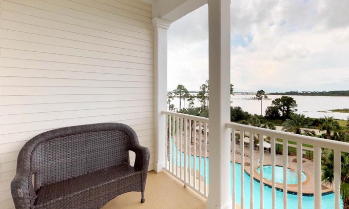 Upper Grand Lagoon Apartamento | Bay Point Reflections Unit 507