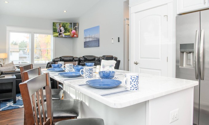 Hillsmere Shores Casa | Bay Ridge house by Quiet Waters Park, Thomas Point Park