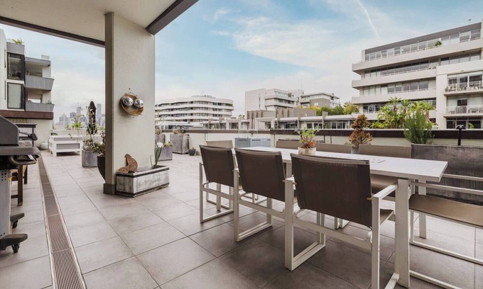 Port Melbourne Apartamento | Bay Street Terrace Spacious Indoor Outdoor Design