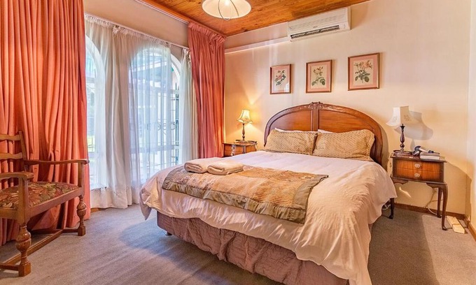 Baileys Muckleneuk Casa | Bay Tree Guest House