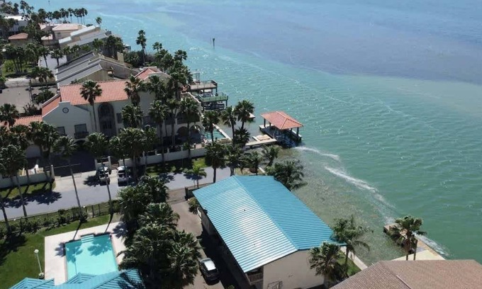 South Padre Island Condominio | Bay View Great Deck Pool 2 Levels & 3 Bedr 3 Bedroom Condo
