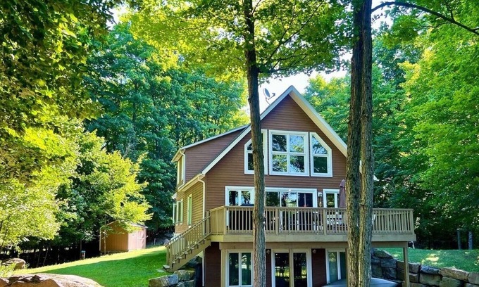 Rideau Lakes Casa | Bay View- on Benson Lake on the Rideau Canal
