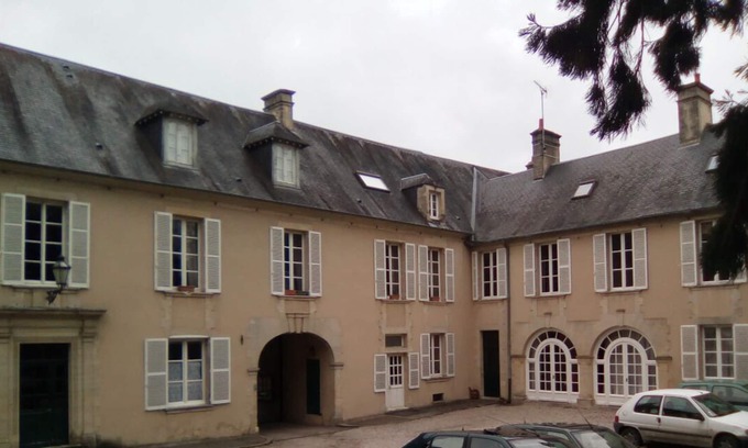 Bayeux Apartamento | Apartamento en el centro de Bayeux con estacionamiento