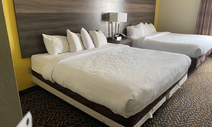 Central Oklahoma City Hotel | Baymont by Wyndham Oklahoma City Airport