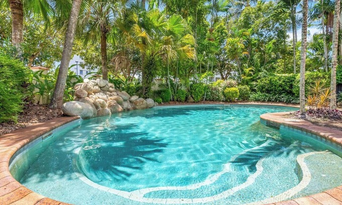 Cairns North Apartamento | Bayside Escape A Short Stroll from the Esplanade