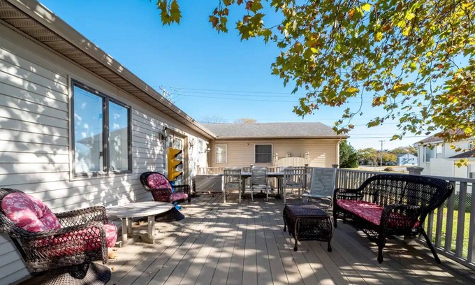 North Cape May Casa | Bayside Getaway 3 Blocks from Bay