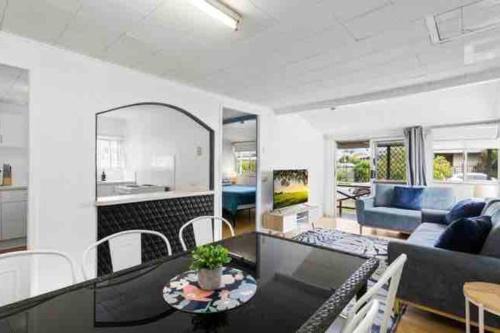 Deception Bay Casa | Bayside Living - Walk to Water - Central location