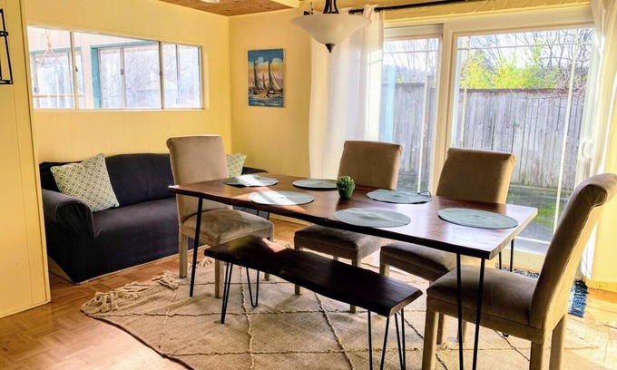 Bayside Casa | Bayside Retreat Family Friendly, Private.
